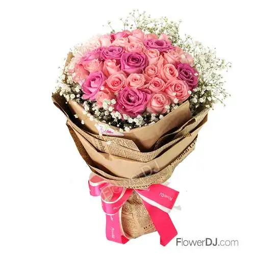 甜心粉紅-33朵混色玫瑰花束-專人送