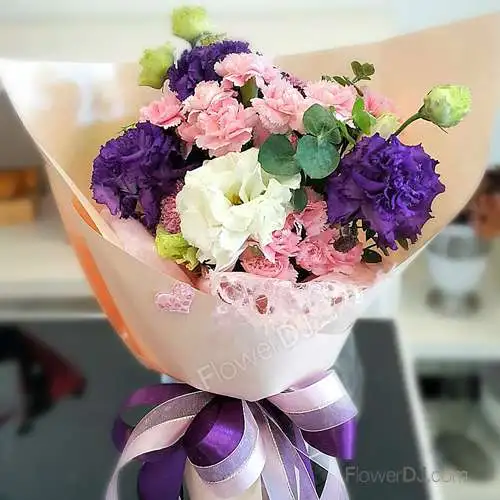 粉紫奼娜-康乃馨花束