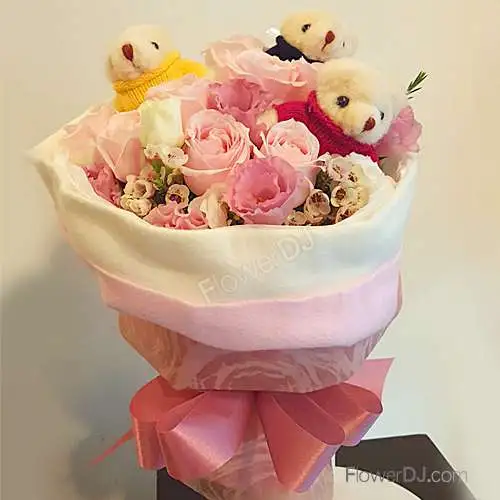 粉嫩小熊的祝福-7朵小熊玫瑰花束