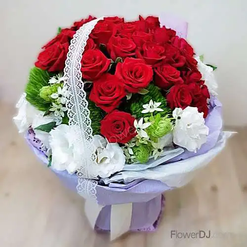 花語-33朵紅玫瑰花束