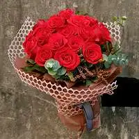 紅玫瑰花束20朵-情人節推薦  送閃耀燈串